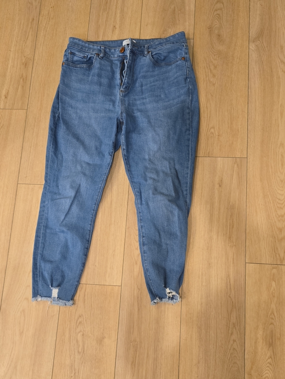LOFT Women's Light Blue Ankle Crop Jeans